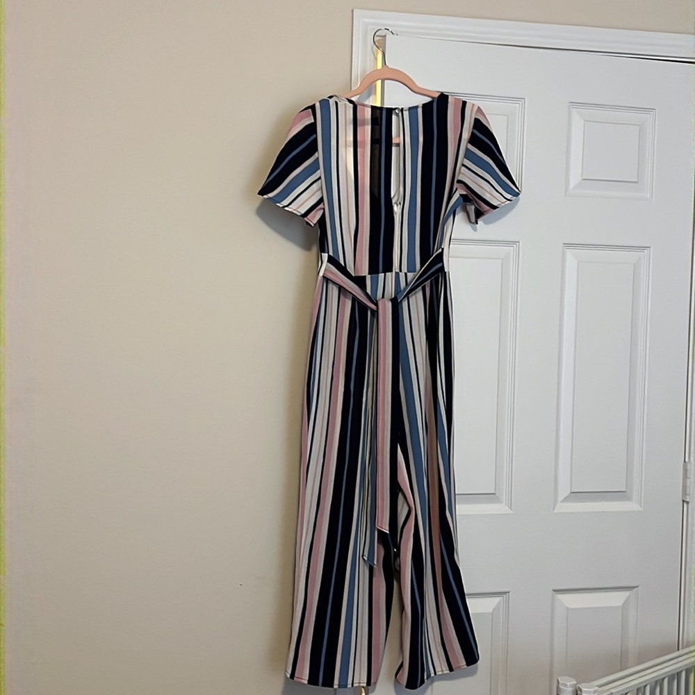 Spring/Summer Romper - Picture 4 of 4